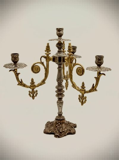 Candélabre à quatre lumières en métal argenté – Style néo-rococo