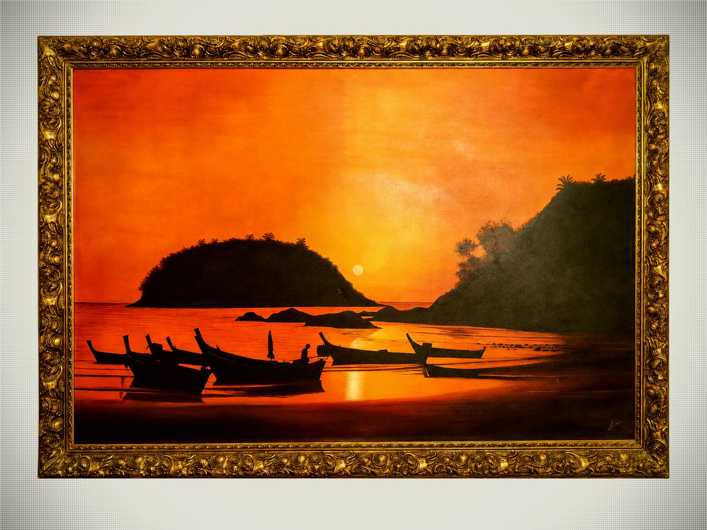 Grande marine signée au coucher de soleil tropical avec bateaux