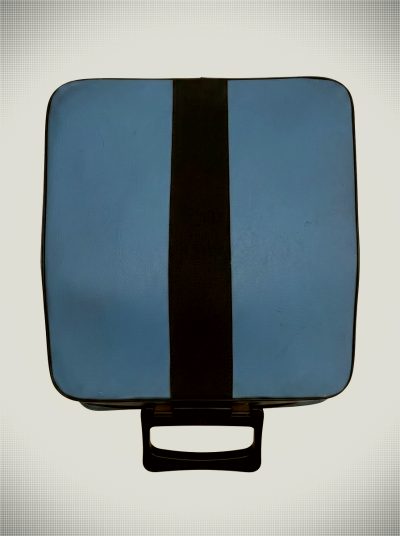 Olivetti Lettera 22 – آلة كاتبة من الخمسينيات