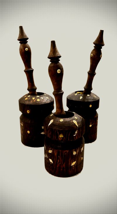 Ensemble de mehbaj en bois