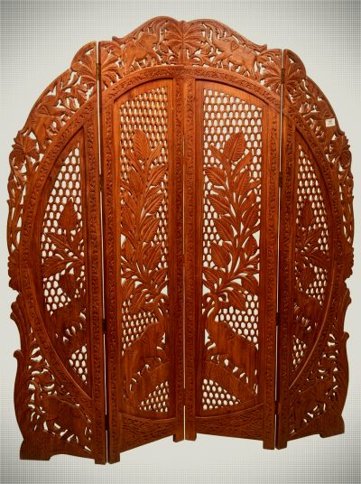Carved Folding Screen – Vintage Oriental Style