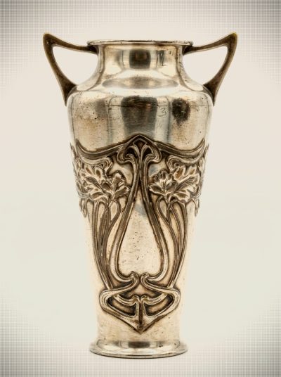 Petit vase Art nouveau à deux anses